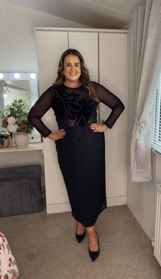 Curviss Dress | 92435