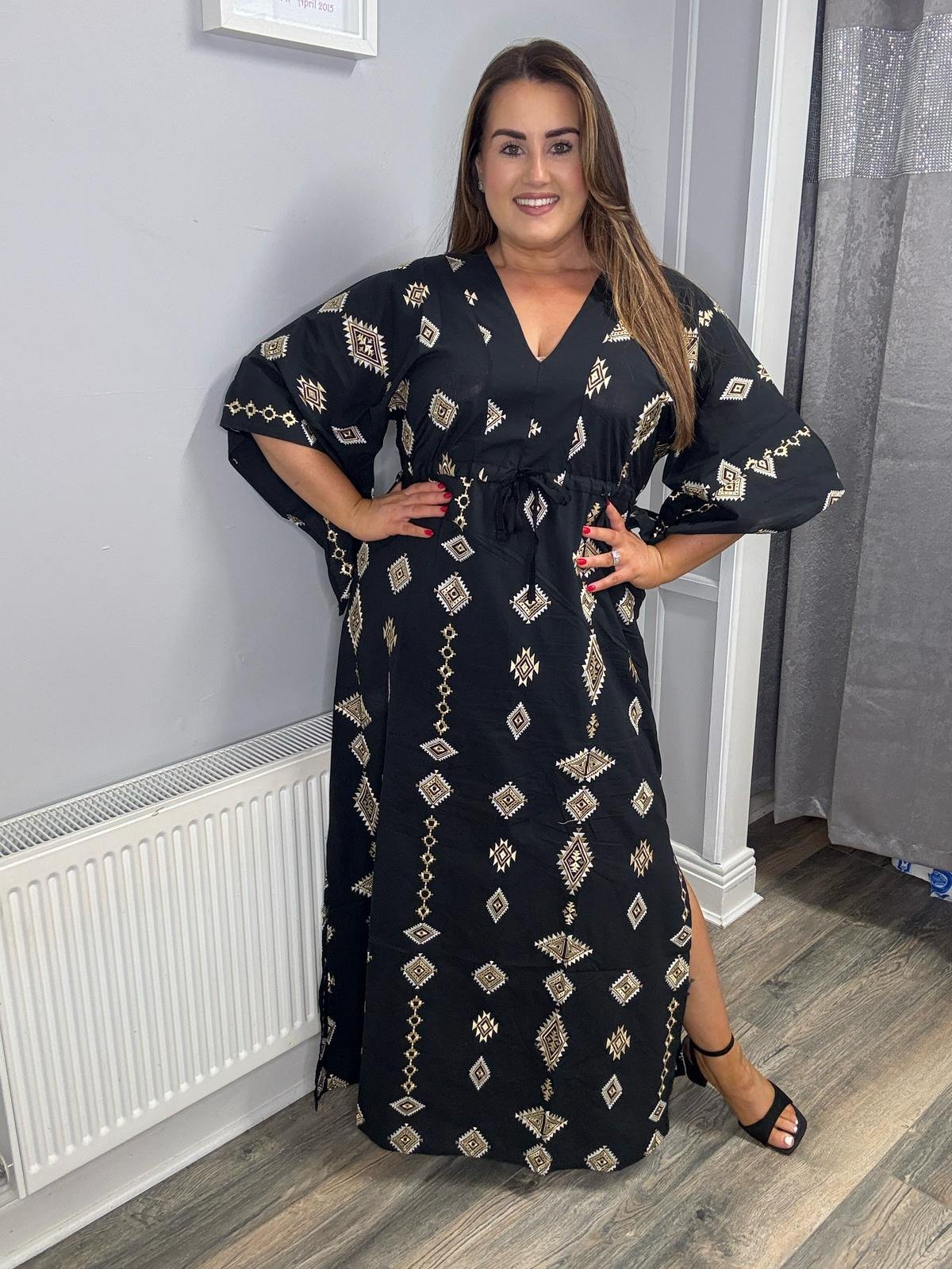 Curviss Kaftan Dress | Black