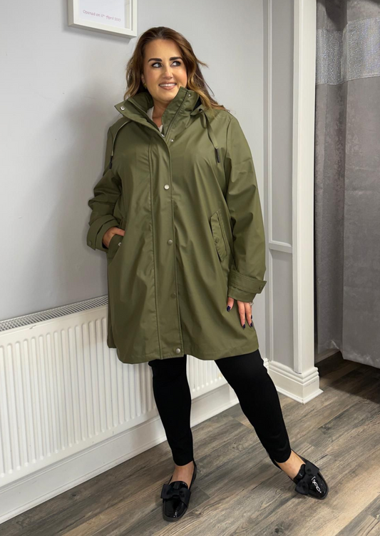 ONLY Carmakoma Raincoat