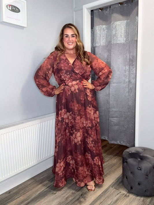 Curviss Dress