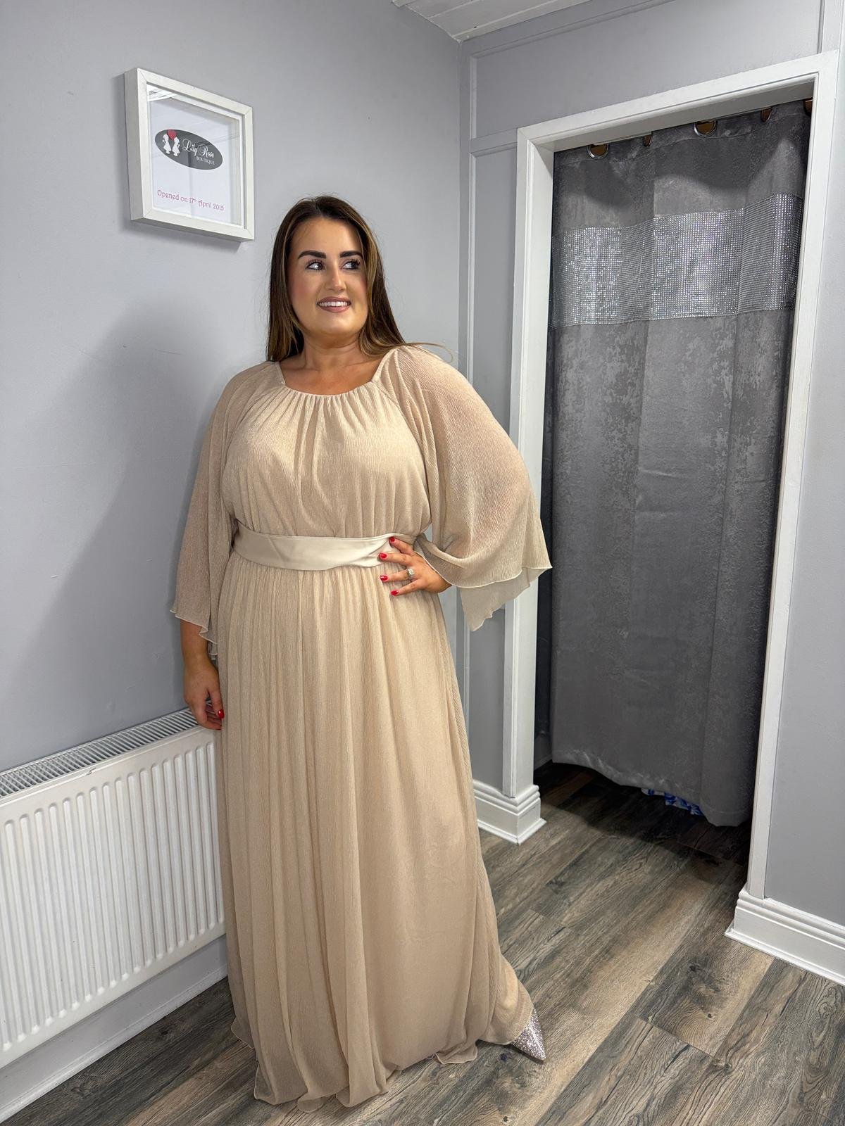 Curviss Greek Dress