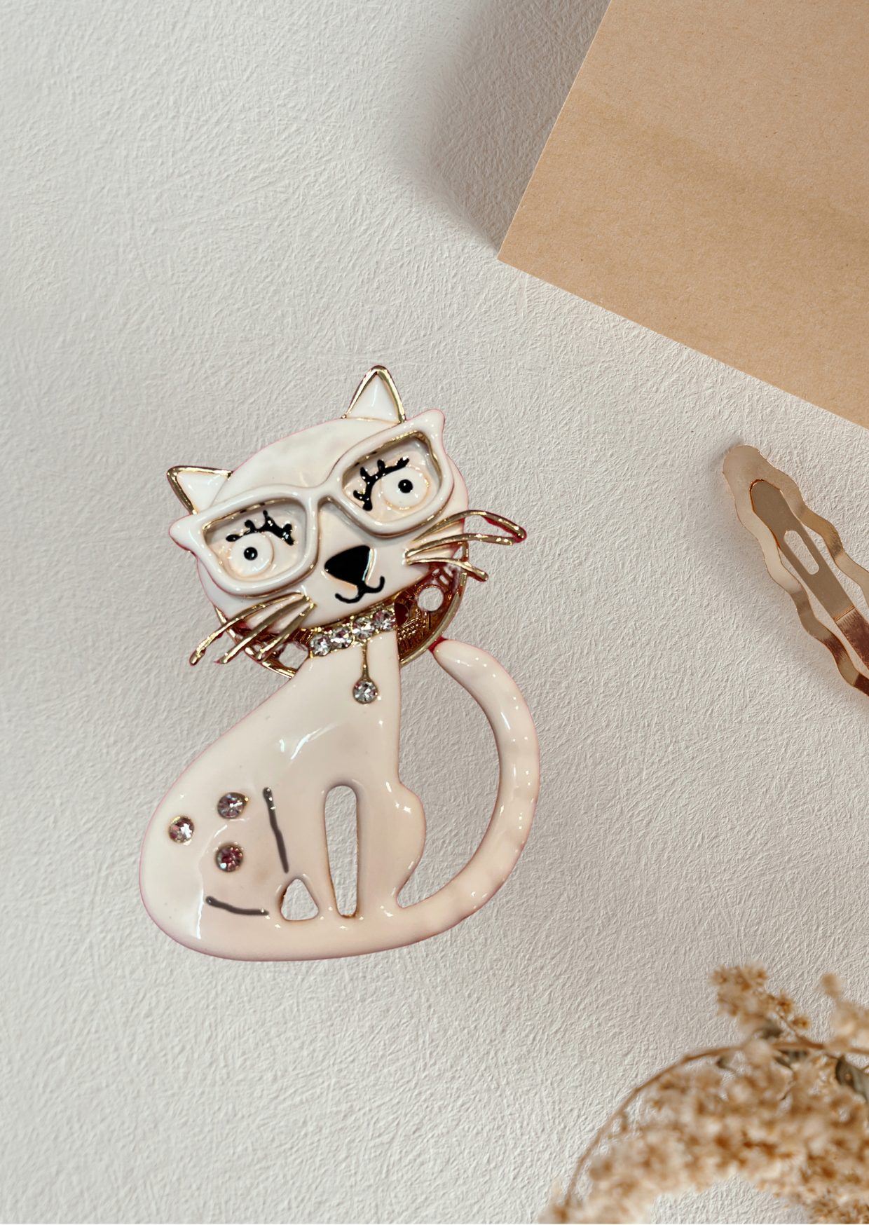 Cat Magnetic Brooch | White